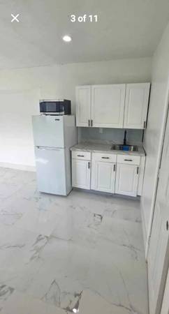 Studio efficiency for rent, image 1