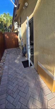 Apartamentico en area de Kendall, image 2