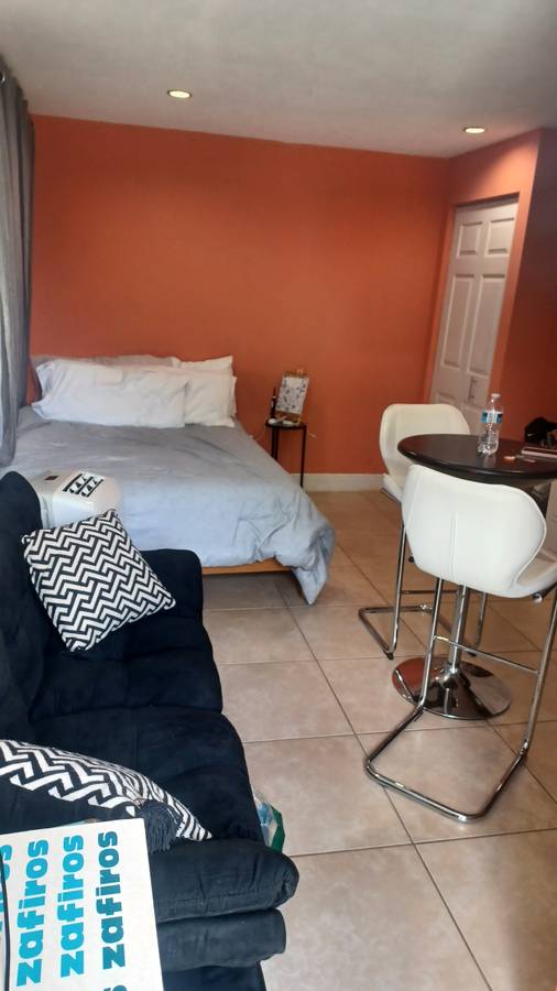 Private Studio indepen EntranUtilities included wi-fi, image 2