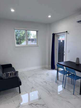 ‘Westchester’ Studio, image 3