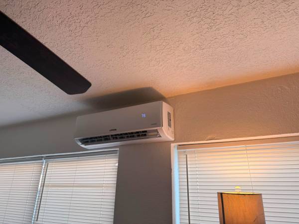 For rent efficiency in Hialeah 33010, image 4