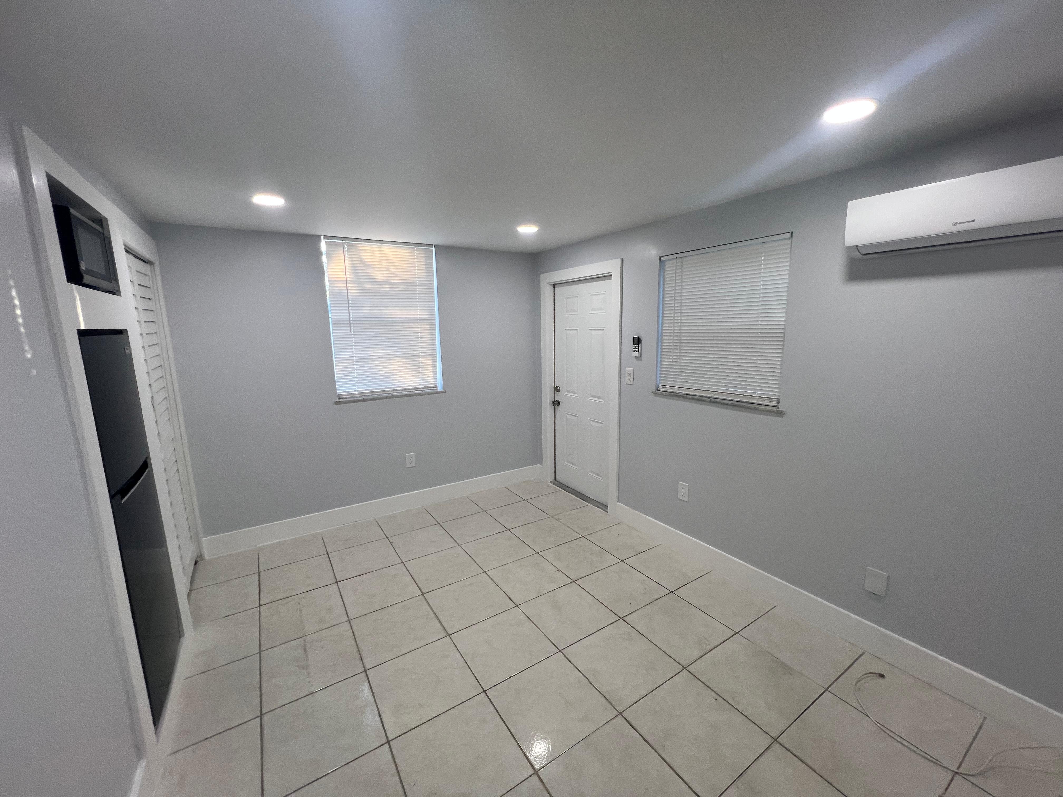 Efficiency for rent, image 3