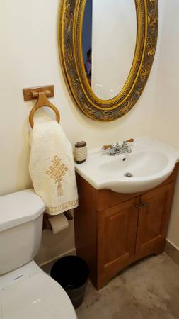 EFFICIENCY FOR RENT 900.00, image 3