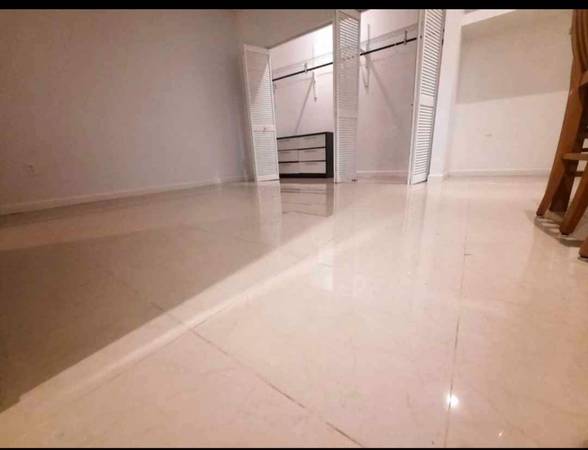 DETACHED STUDIO/APARTAMENTO SEPARADO, image 2