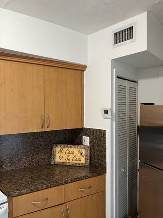 Apartment/Efficiency for rent, image 2