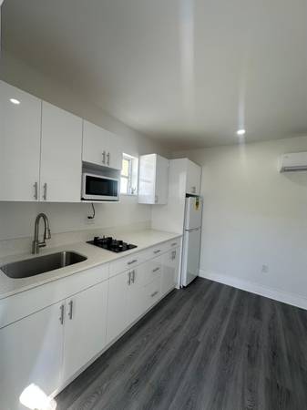 Nuevo Efficiency en Miami Gardens, image 3